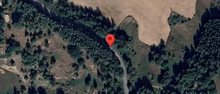 Singelolycka på väg 674 – stopp i ett körfält