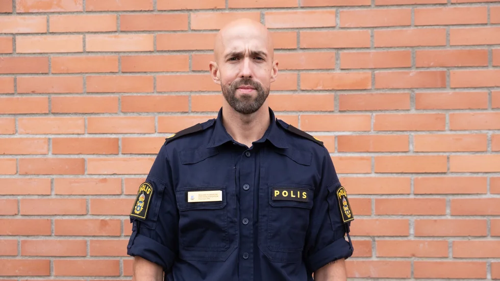 Polisens presstalesperson Roland Komaromi bekräftar att de utreder dataintrång hos kommunen.