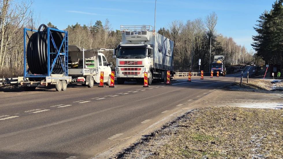 Arbetet kommer från och till att störa trafiken fram till nästa års sommar.