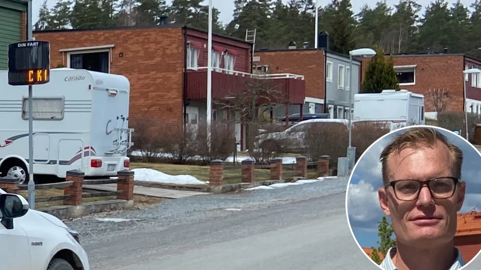 Sjöborgsvägen i Härad. Infälld ses Krister Pihl på kommunens stadsmiljöenhet.