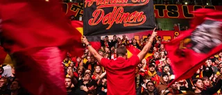 Supportrar protesterade – bröt mot förbundets förbud direkt