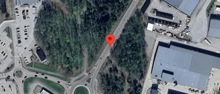 Singelolycka på väg 972 – stopp i ett körfält
