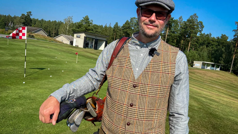 Johan Moberg är femfaldig svensk mästare i hickorygolf.