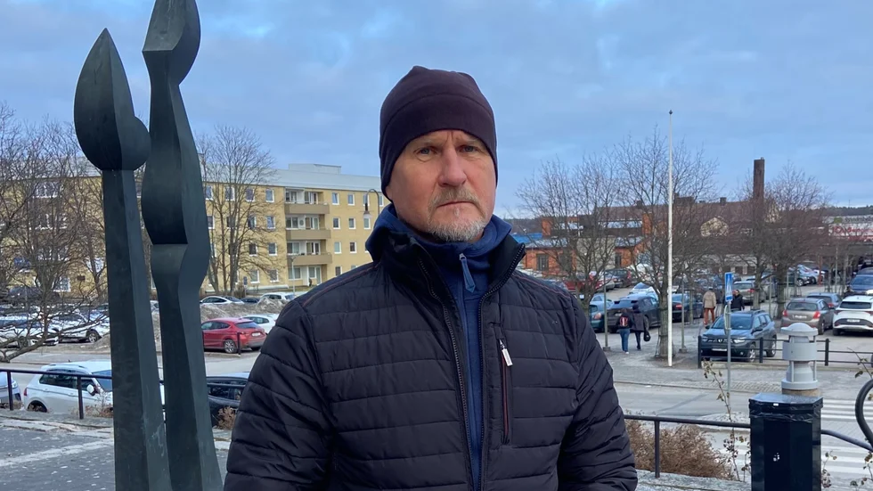 Strängnäs säkerhetschef Patrik Jarenius verkar passa bättre som politiker än opolitisk tjänsteman. 