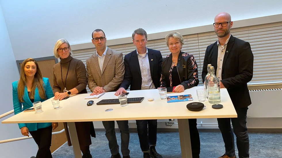 Kvartettens representanter på budgetträffen: Maria Sayeler Behnam (S), Eva-Britt Sjöberg (KD), Thomas Tekmen (KD), Olle Vikmång (S), Monica Holstad (L), Christian Widlund (C).