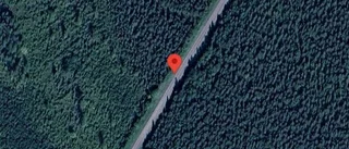 Tre bilar i seriekrock påverkade trafiken
