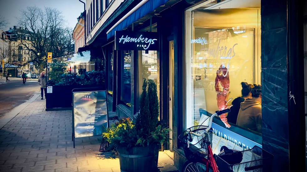 Hambergs vid Fyrisån är en trotjänare bland Uppsalas restauranger.