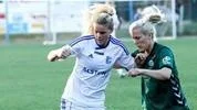 Ida Sundqvist, till vänster, gjorde ett av målen när Storfors vann semifinalen i Lilla Coop Cup  över Malmberget med klara 4–0.