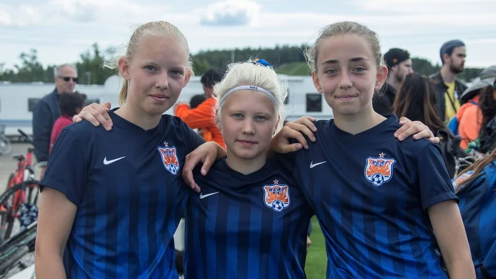 Isabel Holmström, Engla Rankvist och Tone Norberg hoppade in för att fylla ut Hawaii Heats trupp.