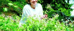 Hon vill hjälpa 
de bortglömda