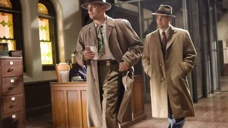 Leonardo DiCaprio och Mark Ruffalo spelar två poliser som kommer från fastlandet till den ödesmättade fängelseön "Shutter island" för att utreda ett försvinnande.Foto: Andrew Cooper