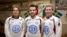 Tre gubbar på en gång. Assyriska presenterade i går nyförvärven Johan Jirlund, Christos Christoforidis och Jesper Frohm.     Foto: Titti Olovsson