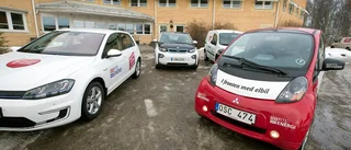 Regeringen backar på bilskatten