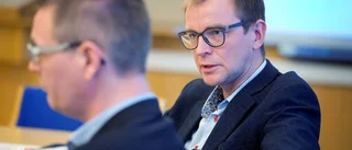 Karlsson (M): ”Gör varken till eller från”
