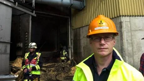 Rikard Wallin, fabrikschef på Bravikens pappersbruk, säger att det är "business as usual" i Norrköping - trots Holmen Papers resultat det första halvåret.Foto: Janne Forsby/arkiv