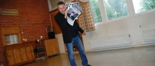Teater ger upp - flyttar till ABF