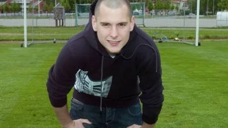 Stegeborgs målvakt Rickard Ekdahl har inte behövt kröka ryggen särskilt ofta den här säsongen. Stegeborg går fram som en maskin i division 6 Östra och har fem raka segrar.    Foto: Titti Olovsson