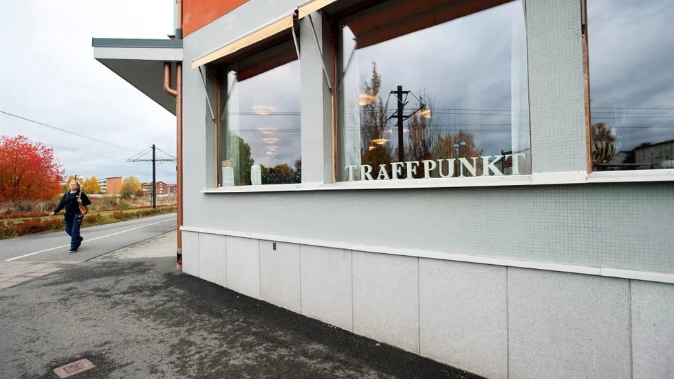 I händelsernas centrum. Träffpunkt Söderport ligger på Plåtslagaregatan alldelse intill vårdcentralen i Hageby.