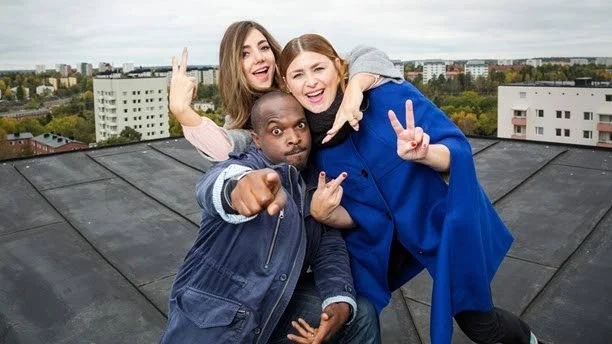Gina Dirawi, Kodjo Akolor och Linnea Henriksson leder "Musihjälpen" 2015 som sänds från Linköping. Foto: Foto: Mattias Ahlm/Sveriges Radio