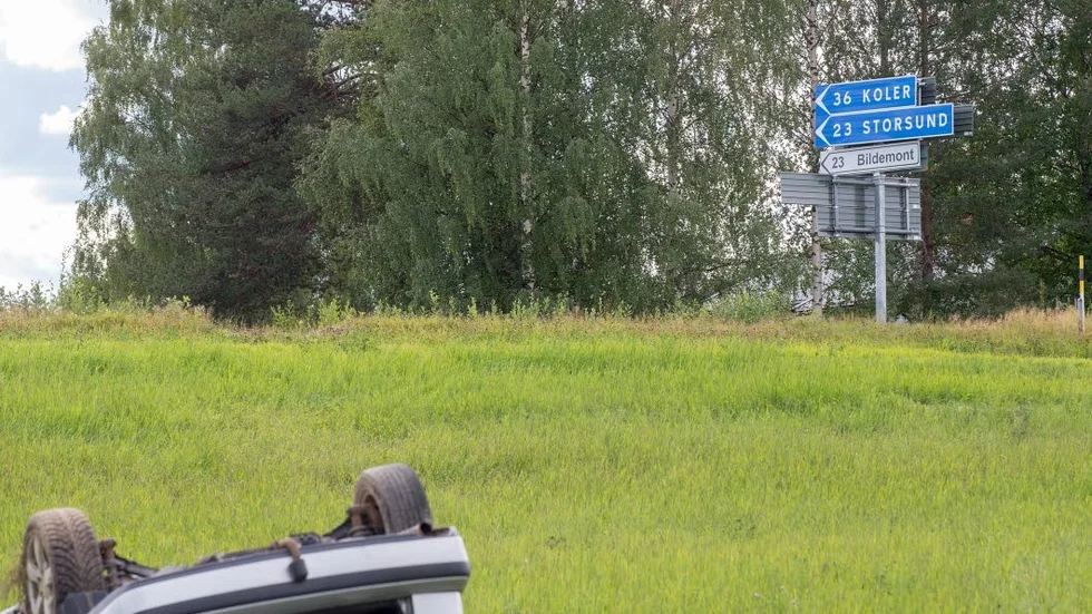 Ulf Johansson tycker att korsningen till Storsund borde synas bättre när man kommer från Storsund.