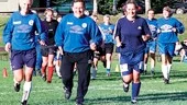 Stora delar av Lotorps IF:s framgångsrika damlag säsongerna 1996-97 strålade samman på fredagskvällen. Tränaren Sven-Olof Hjelm flankeras i täten av initiativtagarna Jessica Möller och Christin Lilja.
FOTO: GUNNAR JOHANSSON