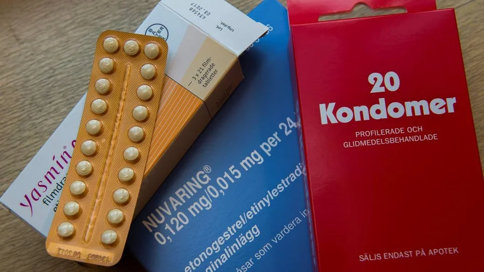 Färre besök. Barnmorskebrist gör att ungdomsmottagningen i Piteå drar ner på öppettiden. För den som vill ha preventivmedelsrådgivning kan det dröja längre innan man får tid. (Arkivbild)