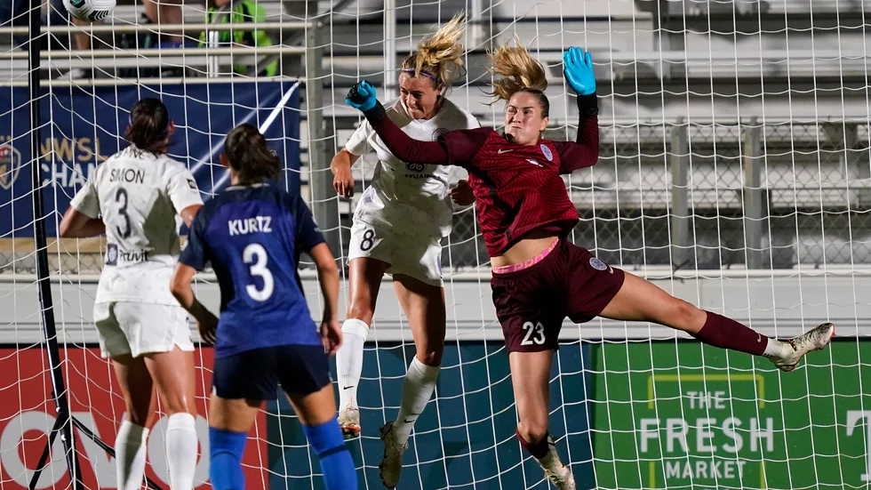 Freja Olofsson (8) lämnar USA för Spanien. Arkivbild.