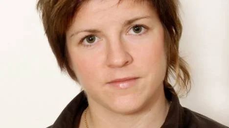 Anna Larsson (S) tycker att det är anmärkningsvärt att landstinget kunde missa att ta med arkivet i miljardsatsningen på US.