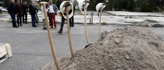 Första spadtaget för Ica