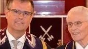 Ove Brunström, 56, hedrades för 25 år i Odd Fellow och hans pappa Konny Brunström, 88, för 50 års medlemskap.