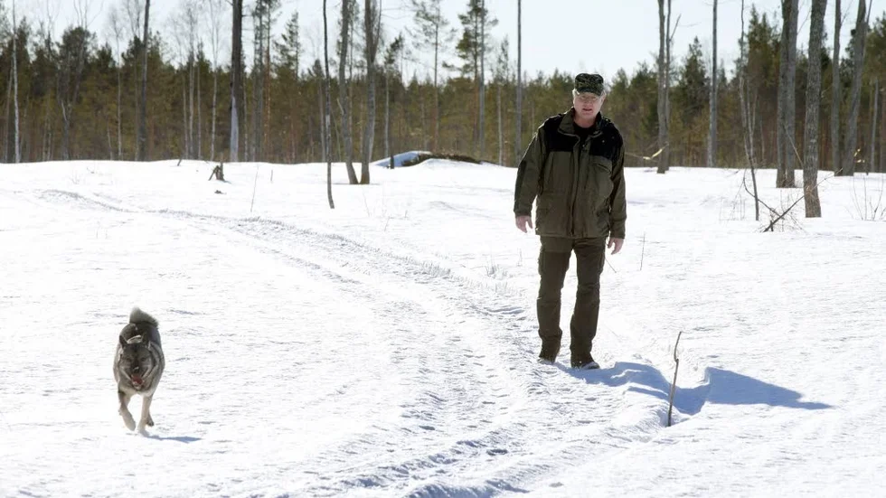 Skogsägaren Mats Åhlund förespråkar inte ett totalförbud av skoterkörning. Han vill bara att de regler som finns ska följas.
