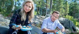 På behörigt avstånd från verkligheten