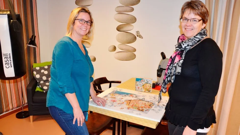 Aktiviteter. Pussel, spel och träning är några av de aktiviteter som sker på Ölstad dagverksamhet, där Carita Herrlin och Eva Jagerhed jobbar.