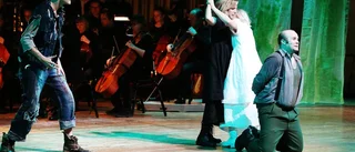 Barnopera med mörk botten