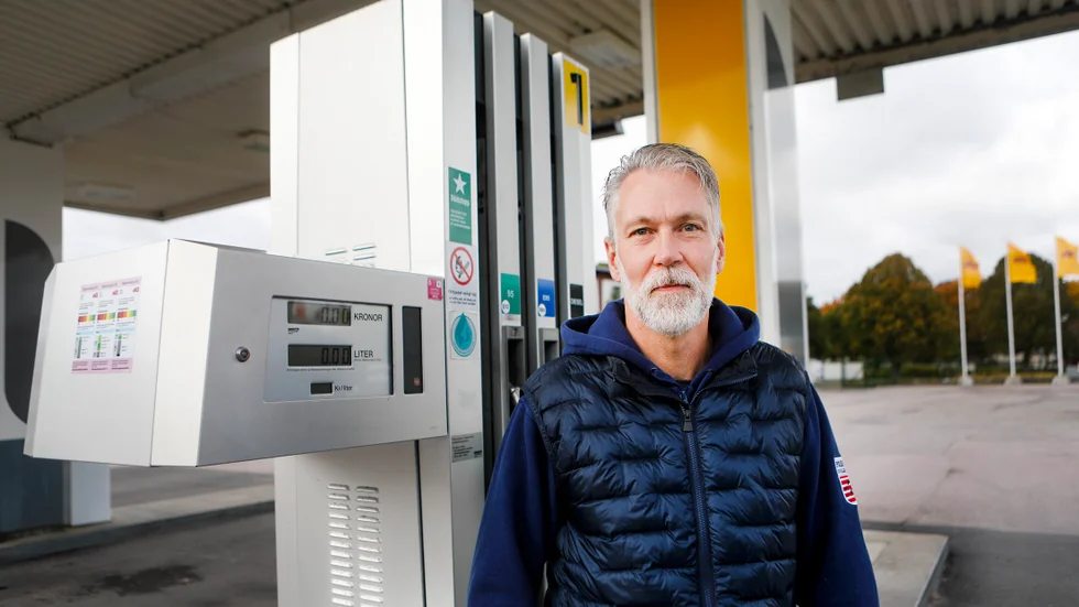 Pär Bildtse från Katrineholm fick knappt 20 liter diesel för 500-lappen. Som skiftarbetaren behöver han bilen dagligen.