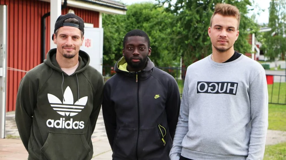 James Burgin, Samuel Naiwo och Alex Naylor hoppas på engelsk seger över Sverige, och på tre PIF-poäng mot Östersund.