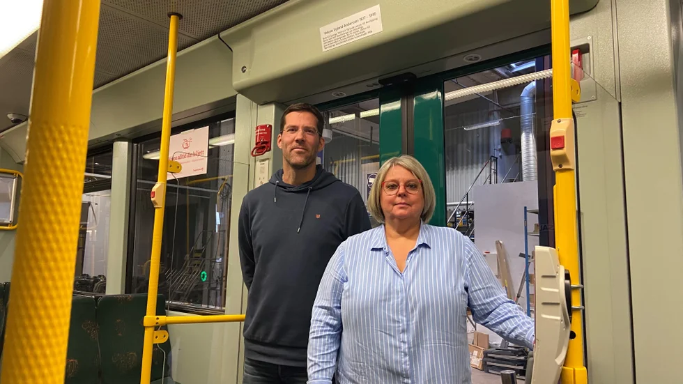 Gustav Flodén, chef på spårenheten och Marie Engström, driftingenjör på samma enhet, har tillsammans med tidigare stadsantikvarien Hanna Domfors valt ut namnförslagen som presenterades för tekniska nämnden.