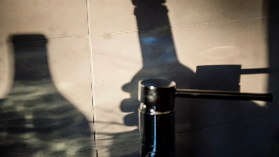 Enligt en rapport från CAN (Centralförbundet för alkohol- och narkotikaupplysning) anser 32 procent av Sveriges befolkning att de har anhöriga som dricker för mycket, skriver Per-Olof Svensson.