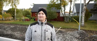 Långvarigt vägbygge på Porsön irriterar • Buller från morgon till kväll • "De kör så fort, inte 30 kilometer i timmen"