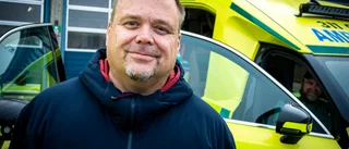 Skyddstoppet på ambulansen hävt • Skyddsombudet Daniel: "De får gå in i lokalerna nu"
