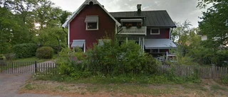 196 kvadratmeter stor villa från 1911 i Hogstad, Mjölby såld för 3 700 000 kronor