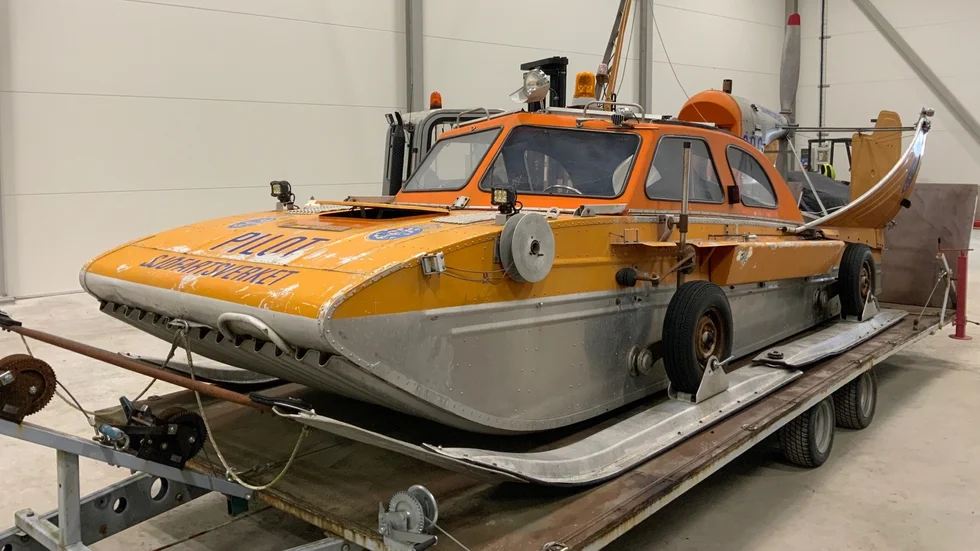 Efter åtta år har Åkerbergs trafik sålt sin hydrokopter som under torsdagen auktionerades ut för över 200 000 kronor. 