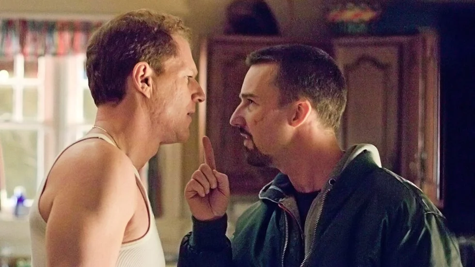 Edward Norton och Noah Emmerich i Pride and Glory.