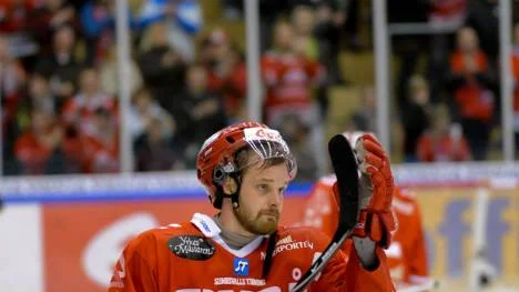 Sanny Lindström vill hem till elitsieren. Då står klubbarna i kö. Även Luleå Hockey. Foto: SCANPIX