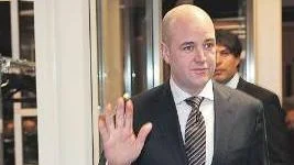 I dag gör statsminister Fredrik Reinfeldt (M) ett nedslag i den norrbottniska verkligheten. Bland annat ska han träffa praktikanter på Coop Forum på Storheden.
