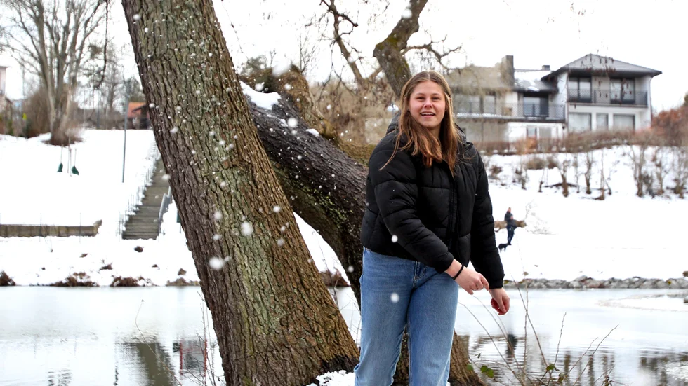 19-åriga Emma Bülow är riktigt laddad för torsdagens division 1-premiär med Kenty. "Jag har inte stenkoll på hur vi ligger till mot de andra lagen, men vi ska i alla fall inte åka ur serien som vi gjorde förra gången vi var uppe."