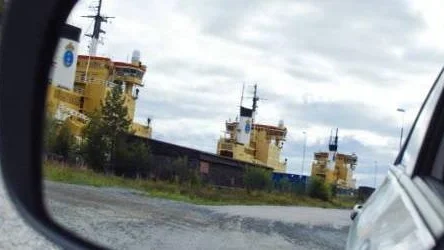 Att ensidigt lägga kostanderna för isbrytarverksamheten på Norrlands-hamnarna skulle vara förödande, enligt länsstyrelsen. Bilden från Haraholmen, Piteå.foto: magnus pehrsson