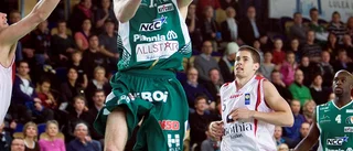 Ryan på väg bort från LF Basket