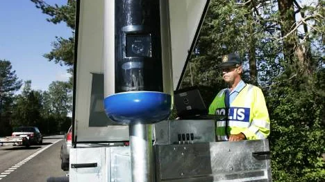 En av polisens mobila fartkameror.foto: pär bäckström