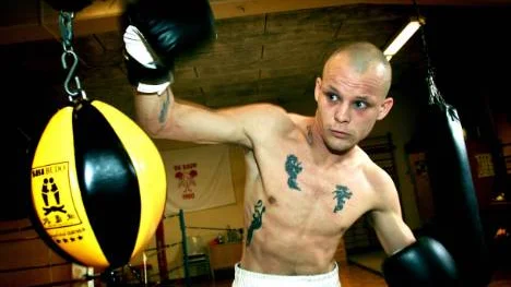 Det är två år sedan han stod i ringen. Men i februari gör Kalle Larsson comeback vid en proffsboxningsgala - i Luleå.